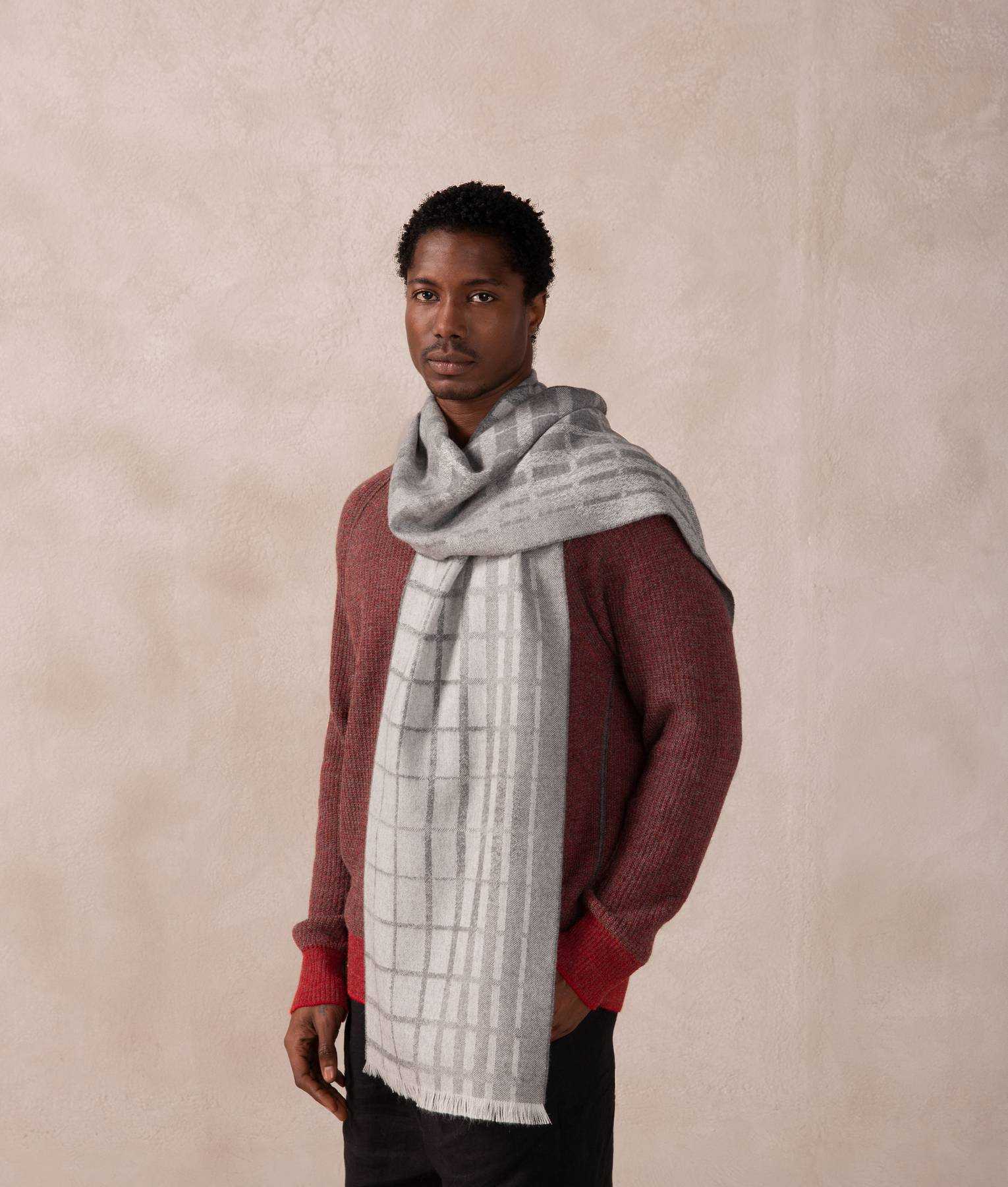 Cadenas Scarf C001