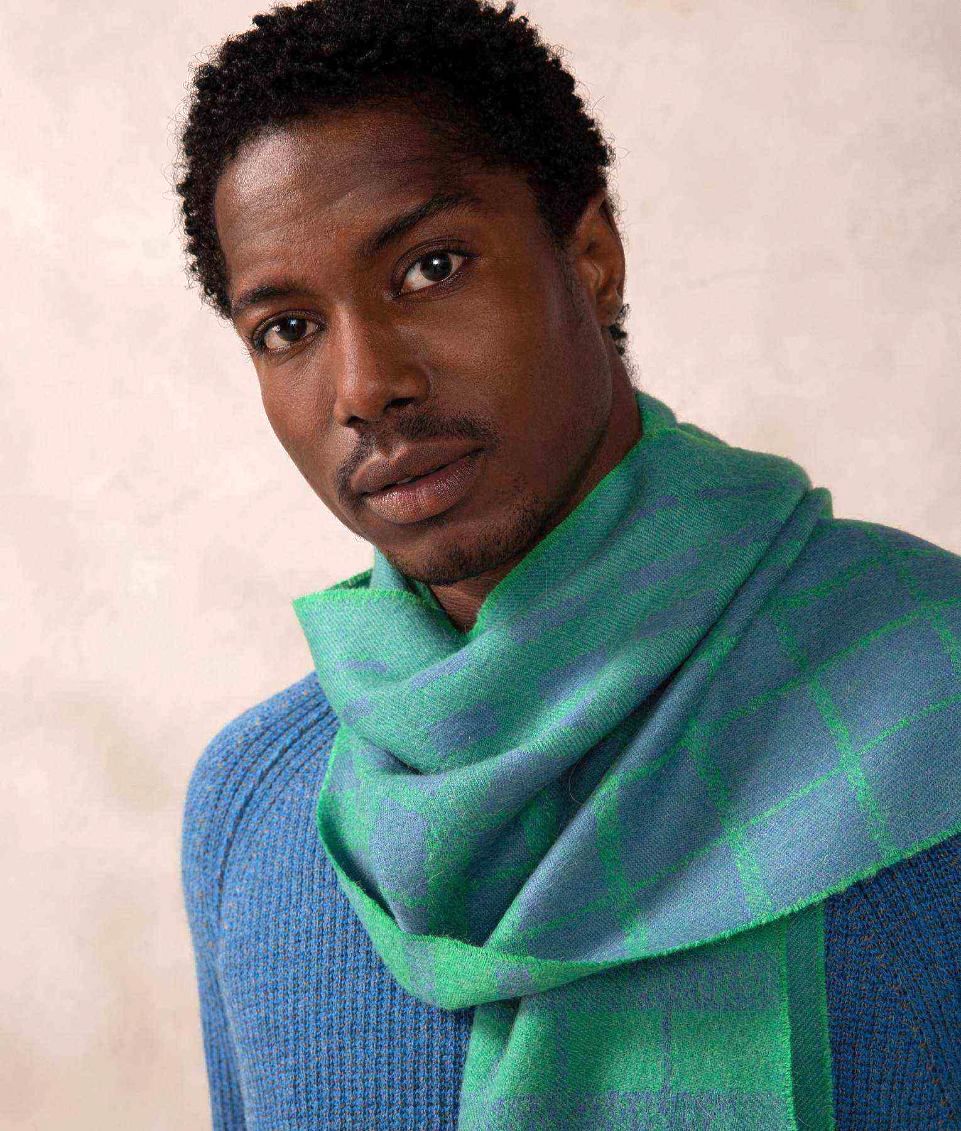 Cadenas Scarf C002