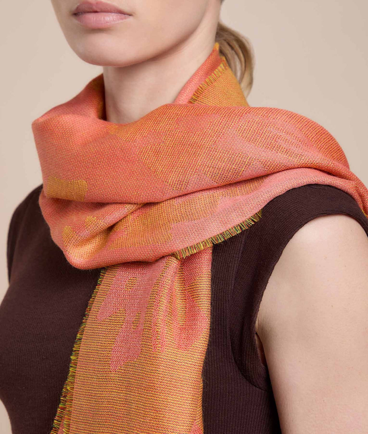 On Slope Scarf - Nazca - C003