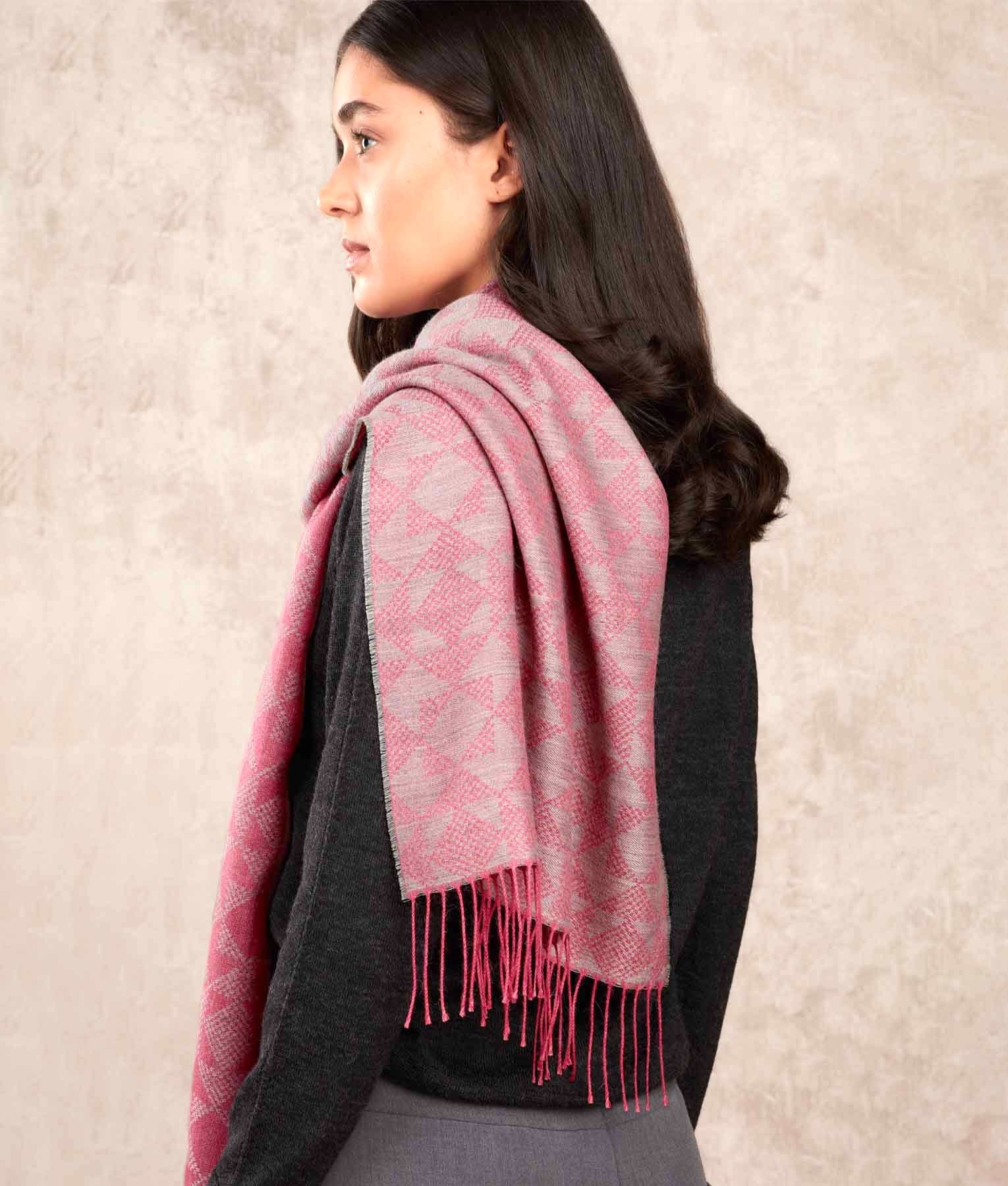 Bicolour Mosaic Pattern Jacquard - Scarf - Pink - Unisex