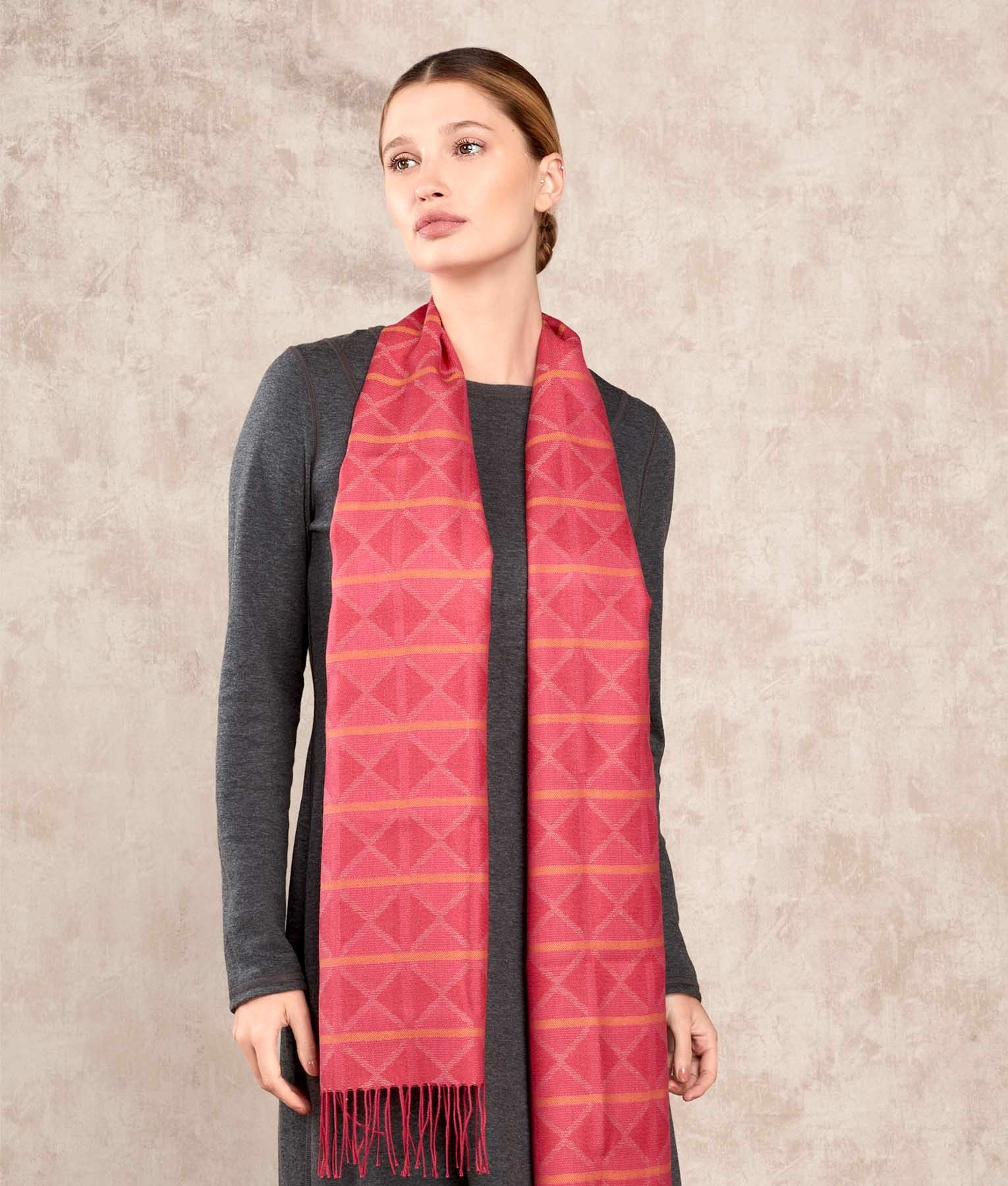Cross Out Jacquard  - Scarf - Pinkish Red - Unisex