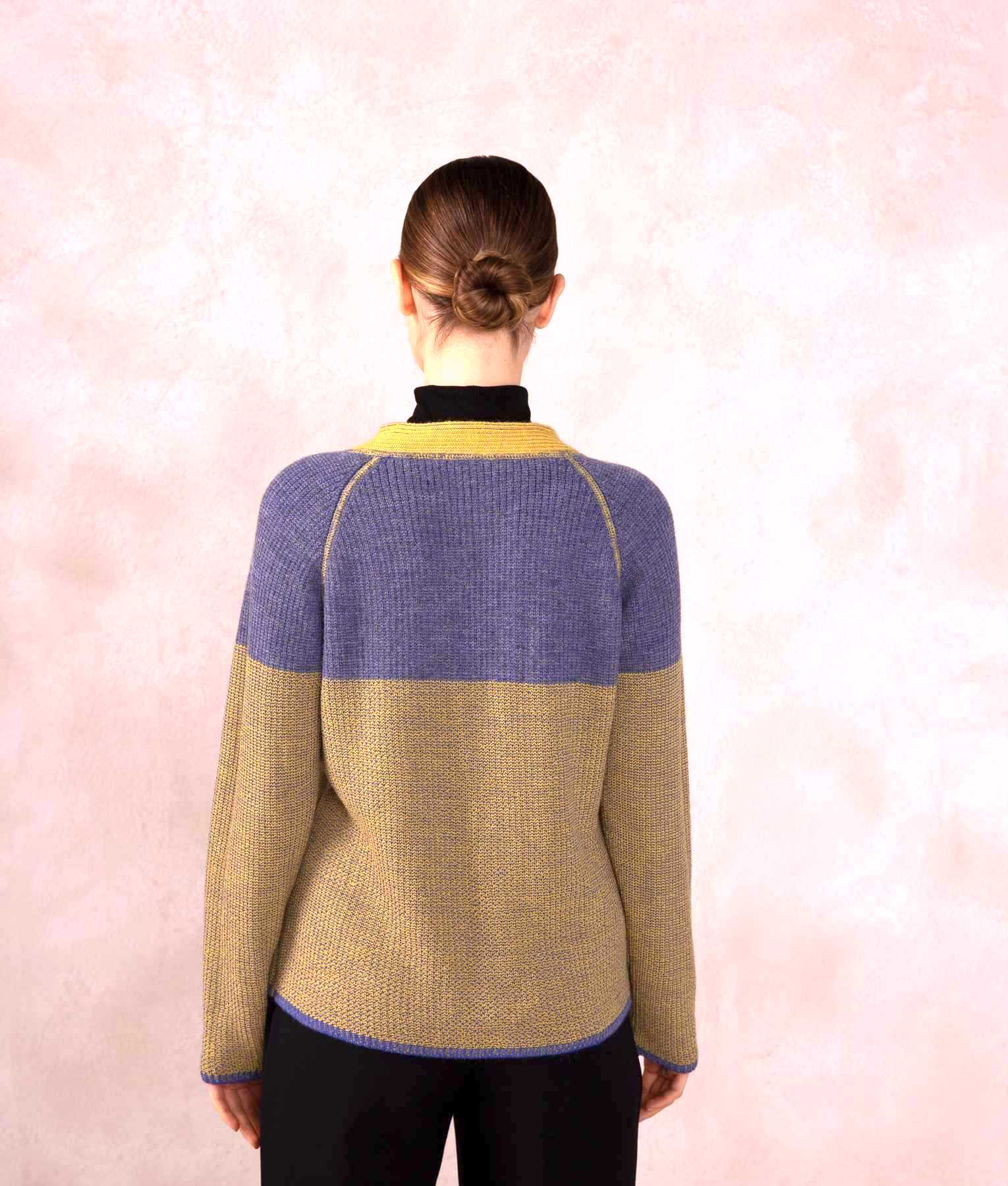 Reversible Ribbed Cardigan C001