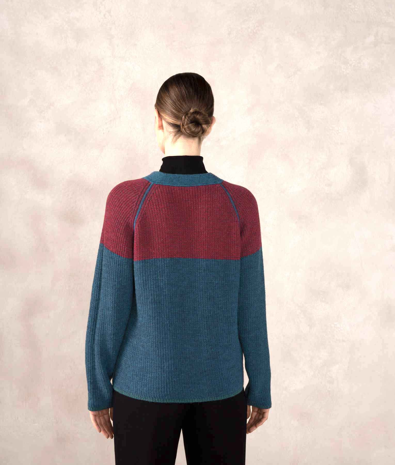 Reversible Ribbed Cardigan C002