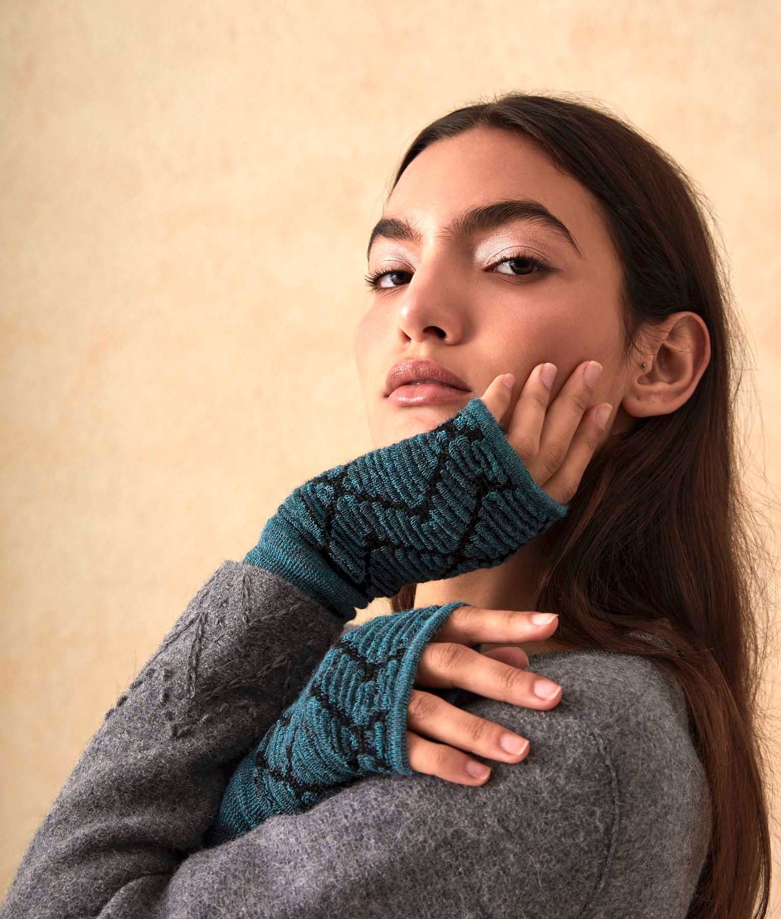 Reversible Tuck Stitch Fingerless Gloves - Teal and Black - Women's