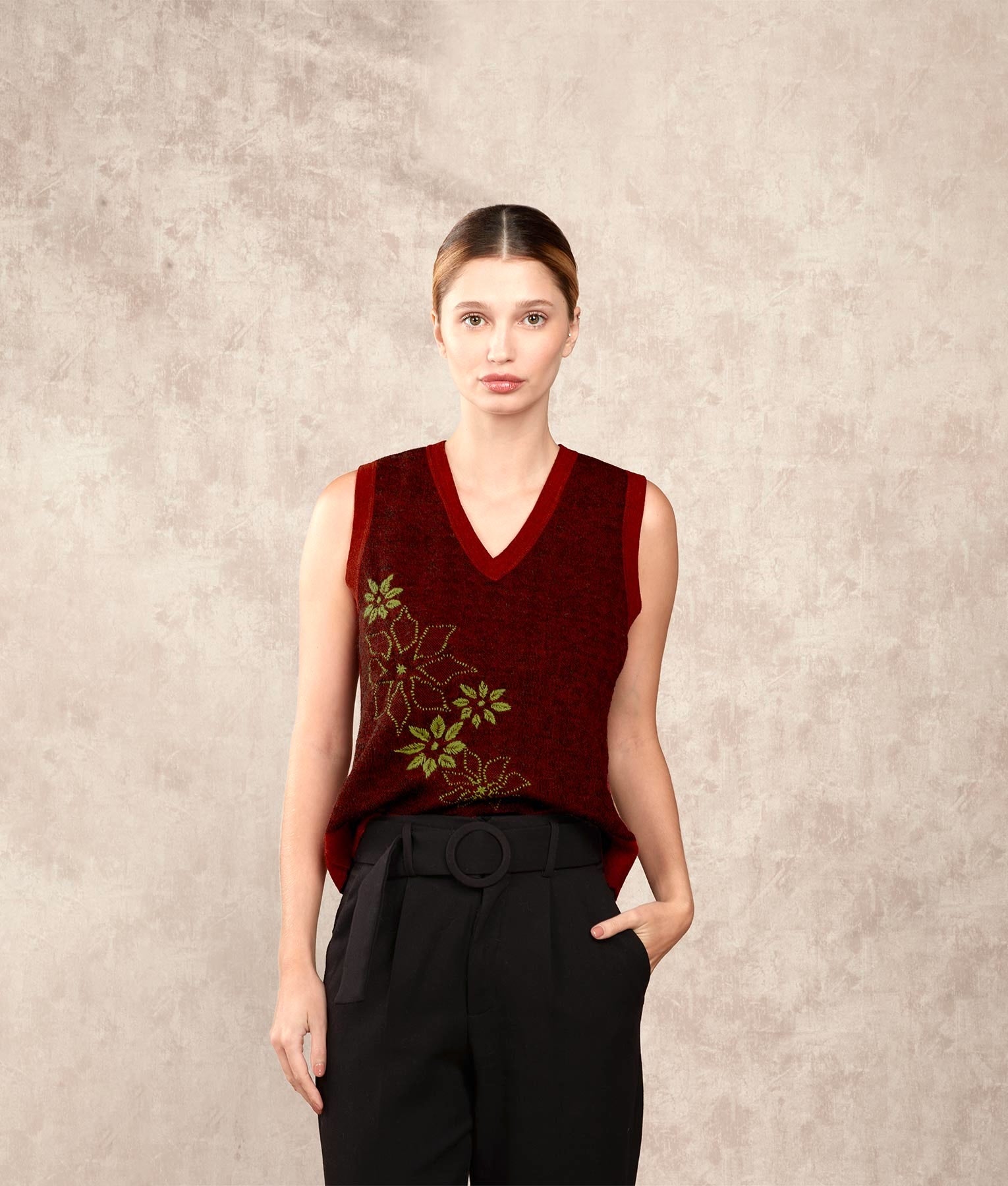 Heart Of Flowers - Vest - Multicoloured Wine Red - Women's