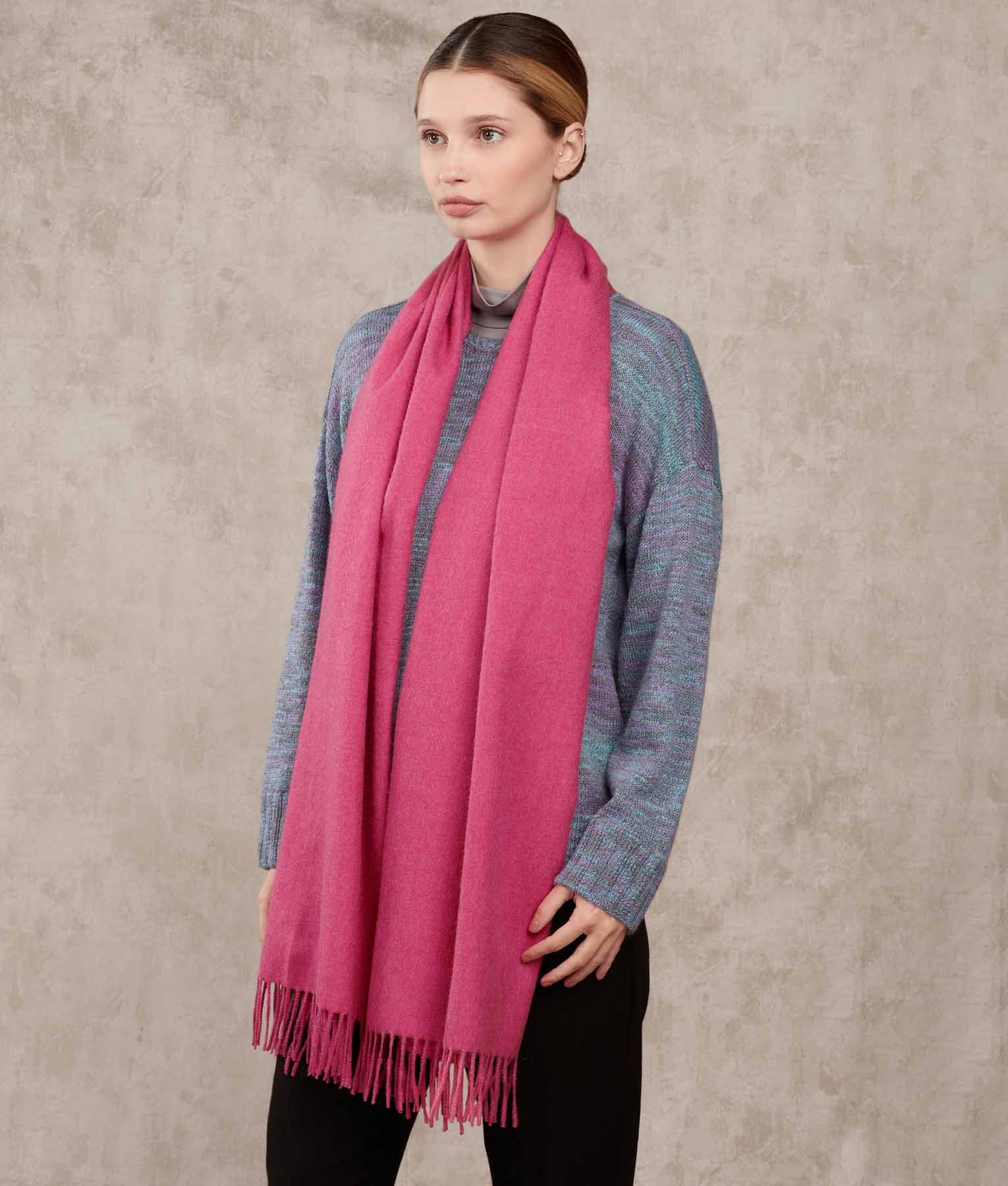 Premium Alpaca - Shawl - Heather Dark Pink - Unisex