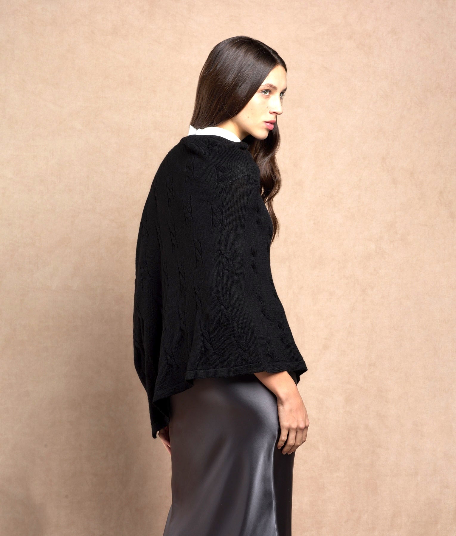 Aventura Poncho C004