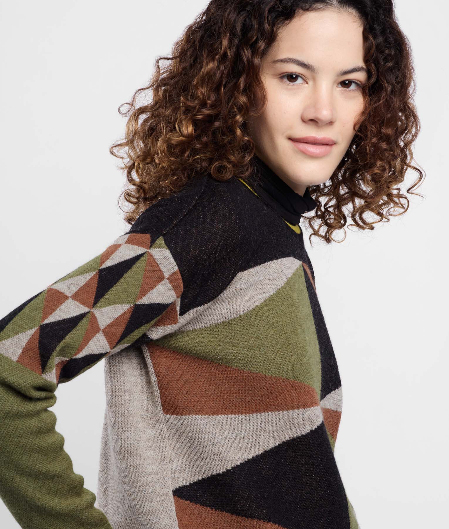 Geo Element Jacquard Jumper C001