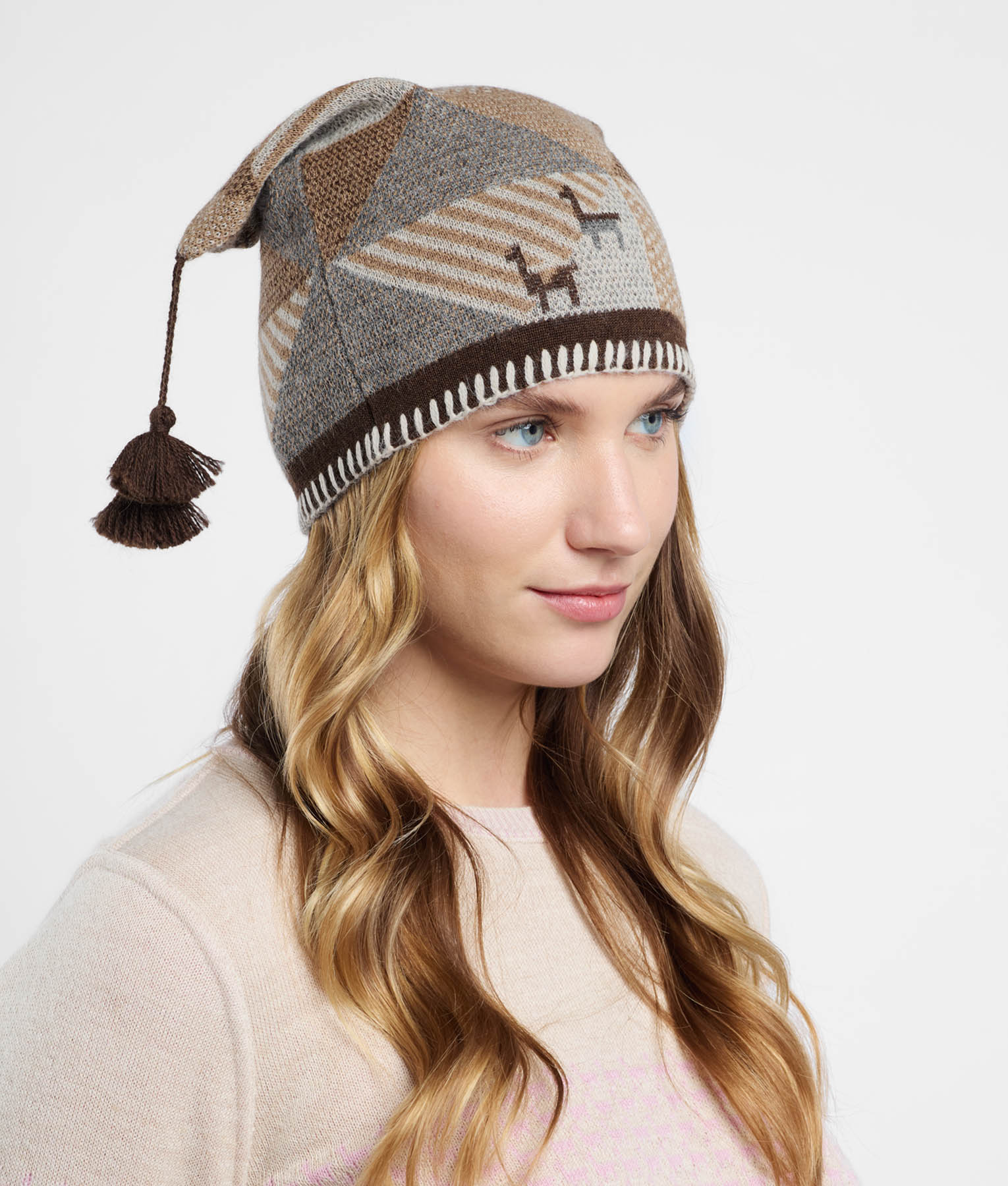 Simply Geometric Square Beanie C001