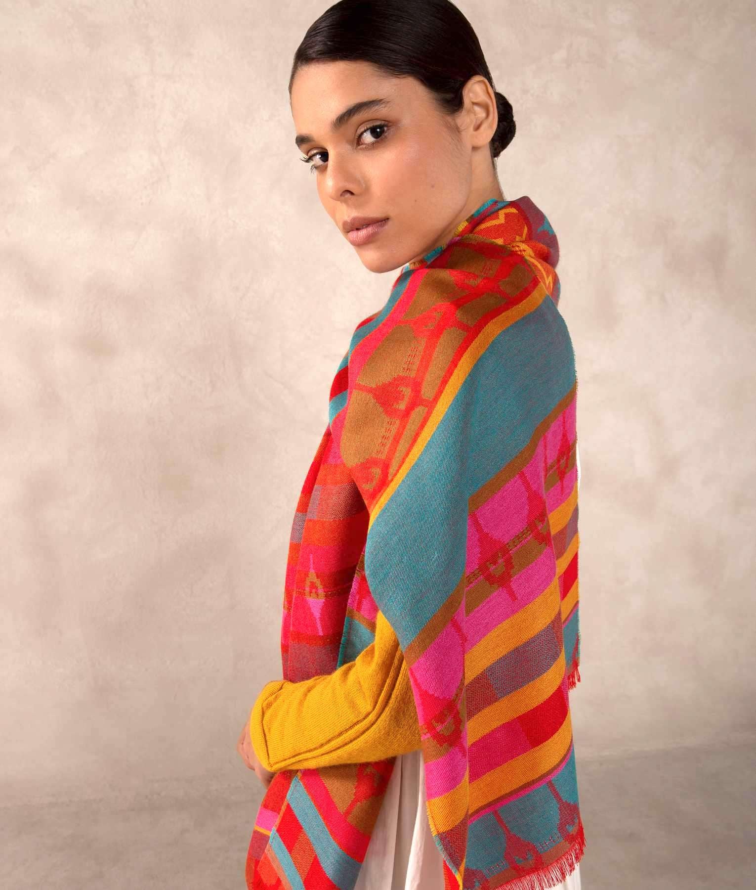 Multipattern Scarf C001