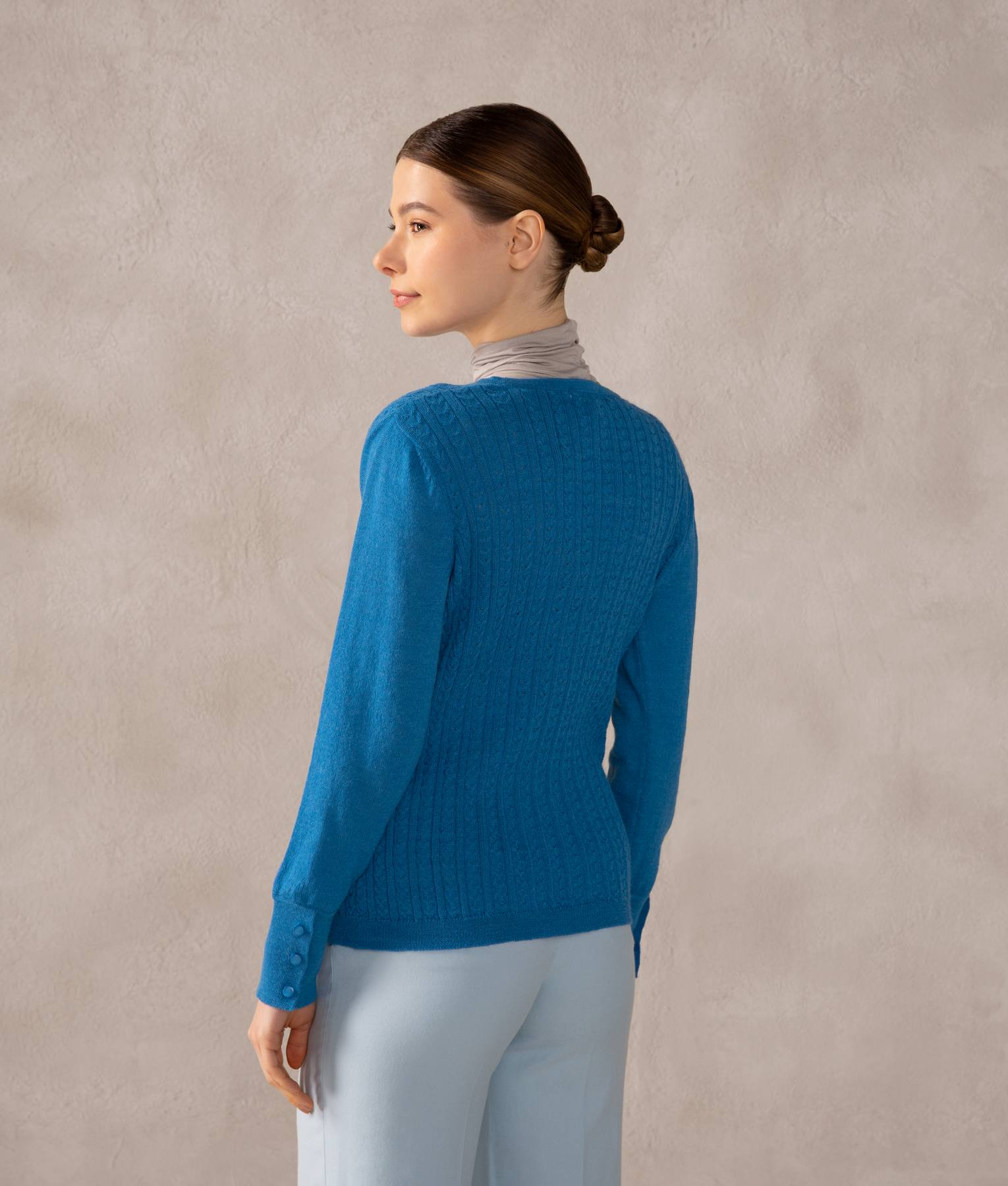 Wheat Cable Crew Neck Pullover AZ4176