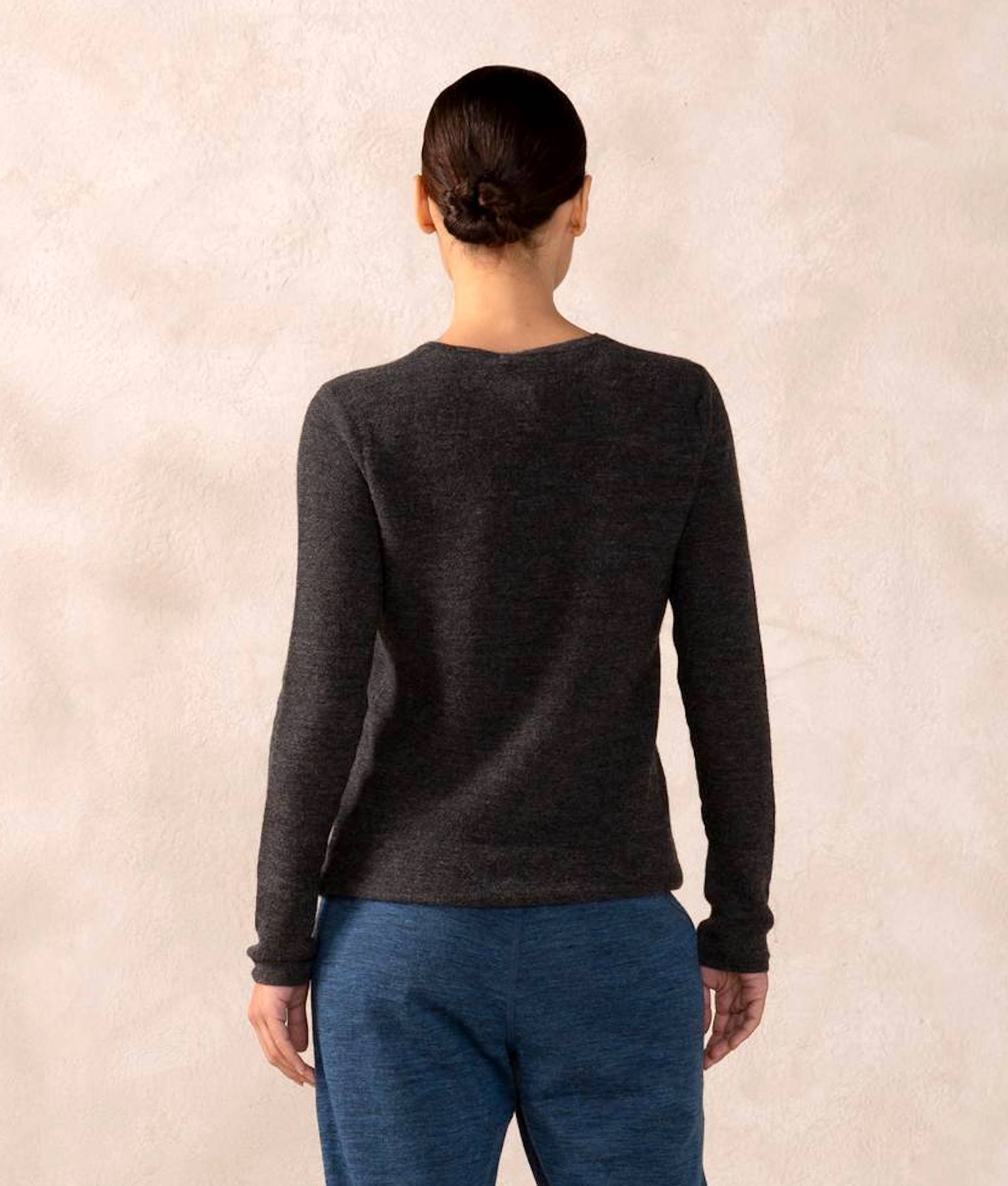 Links Basic Vee Pullover 403