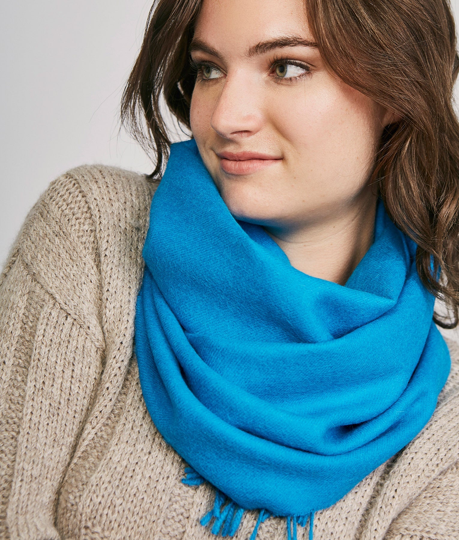 Long brushed scarf AZ14606