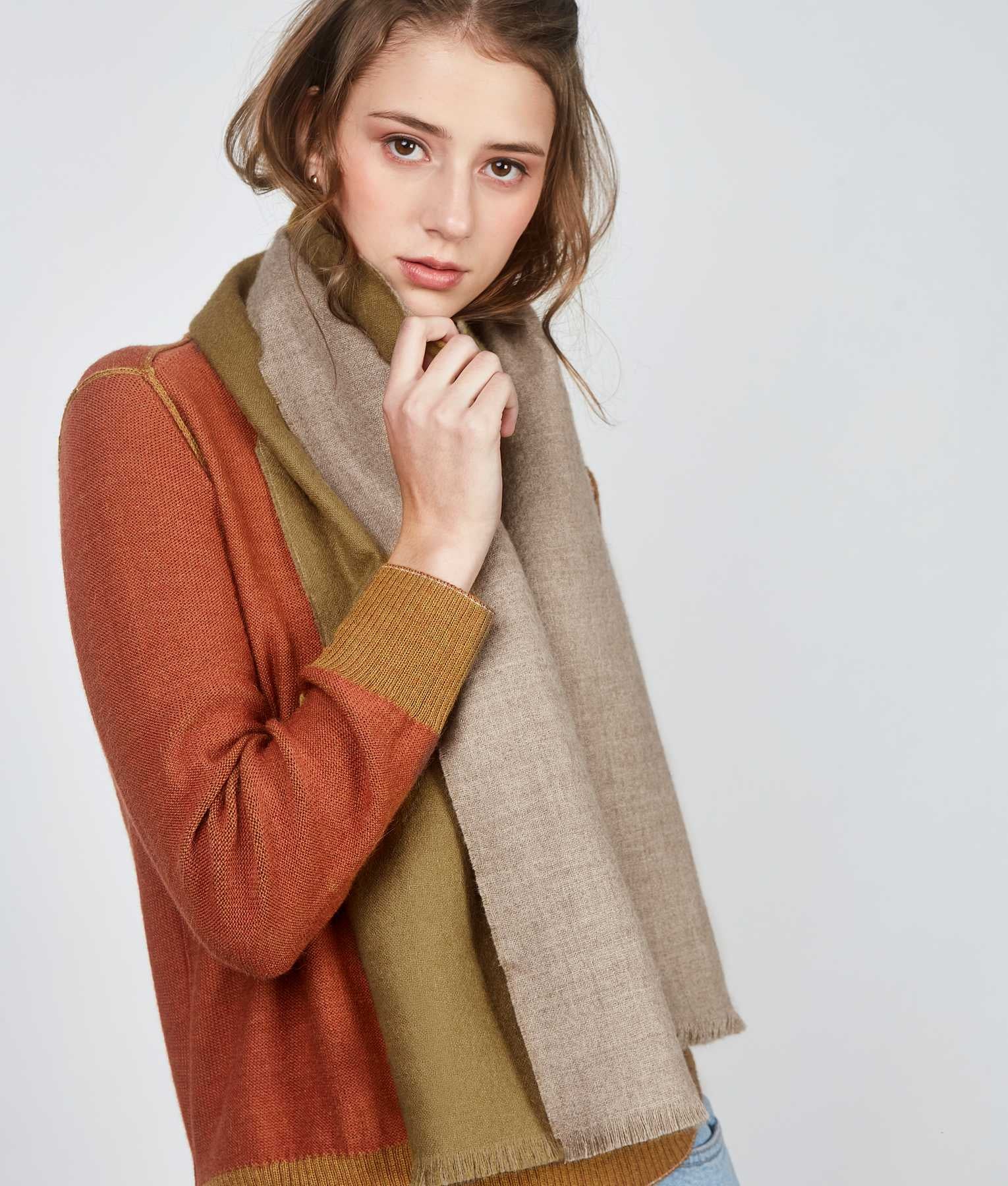 Double Face Scarf C015