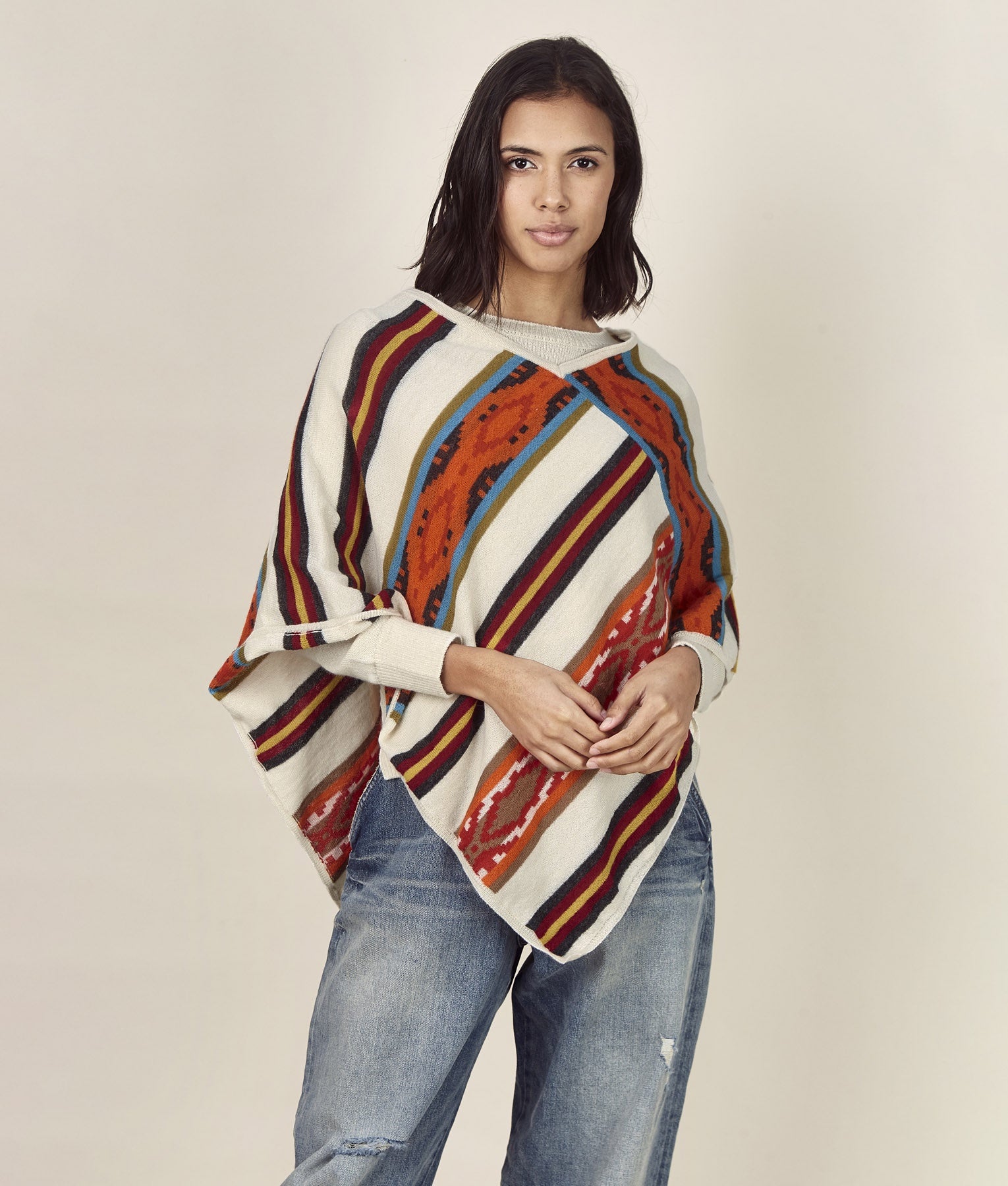 Andgyle Poncho C001
