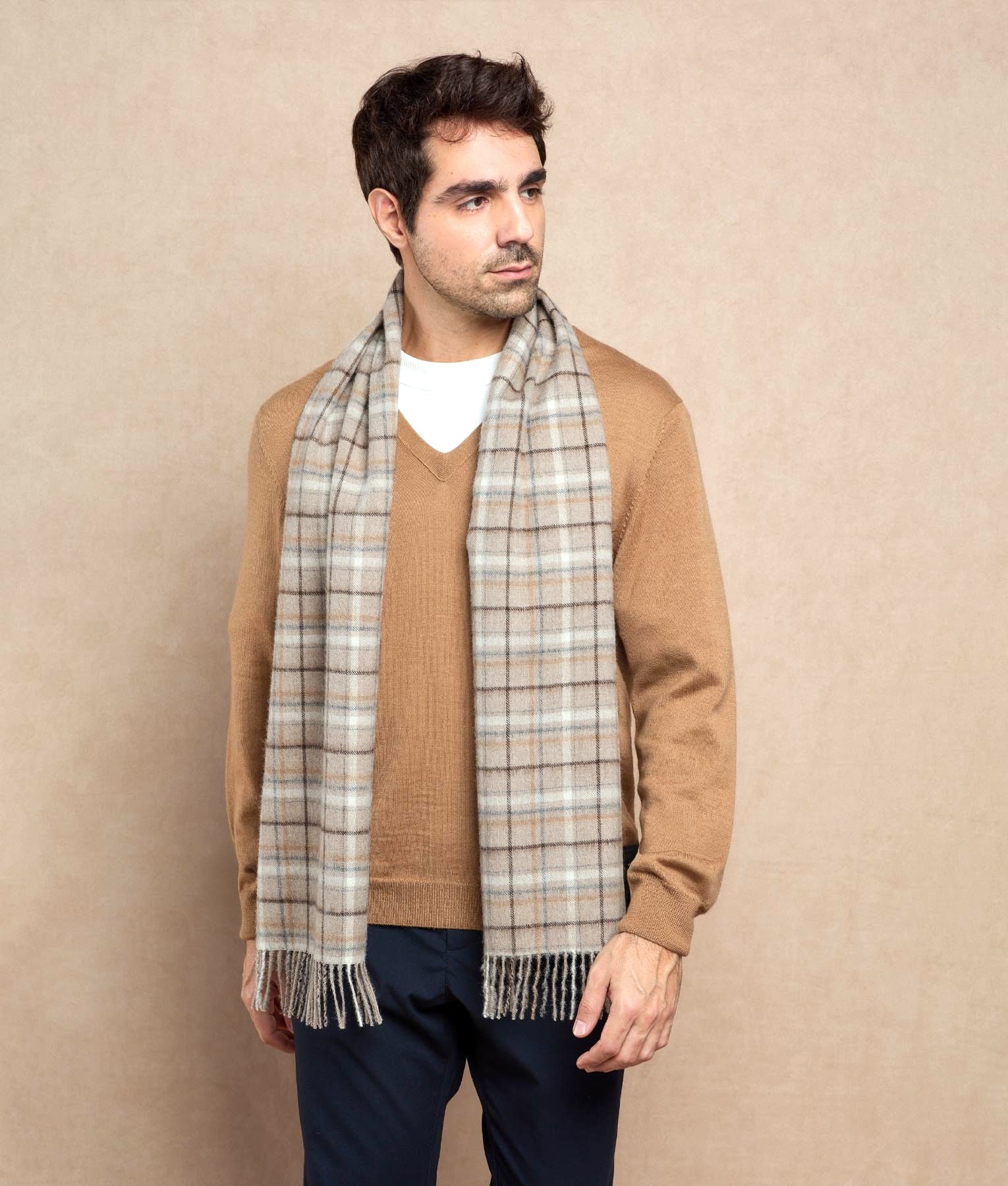 Classic tartan scarf 3 C001