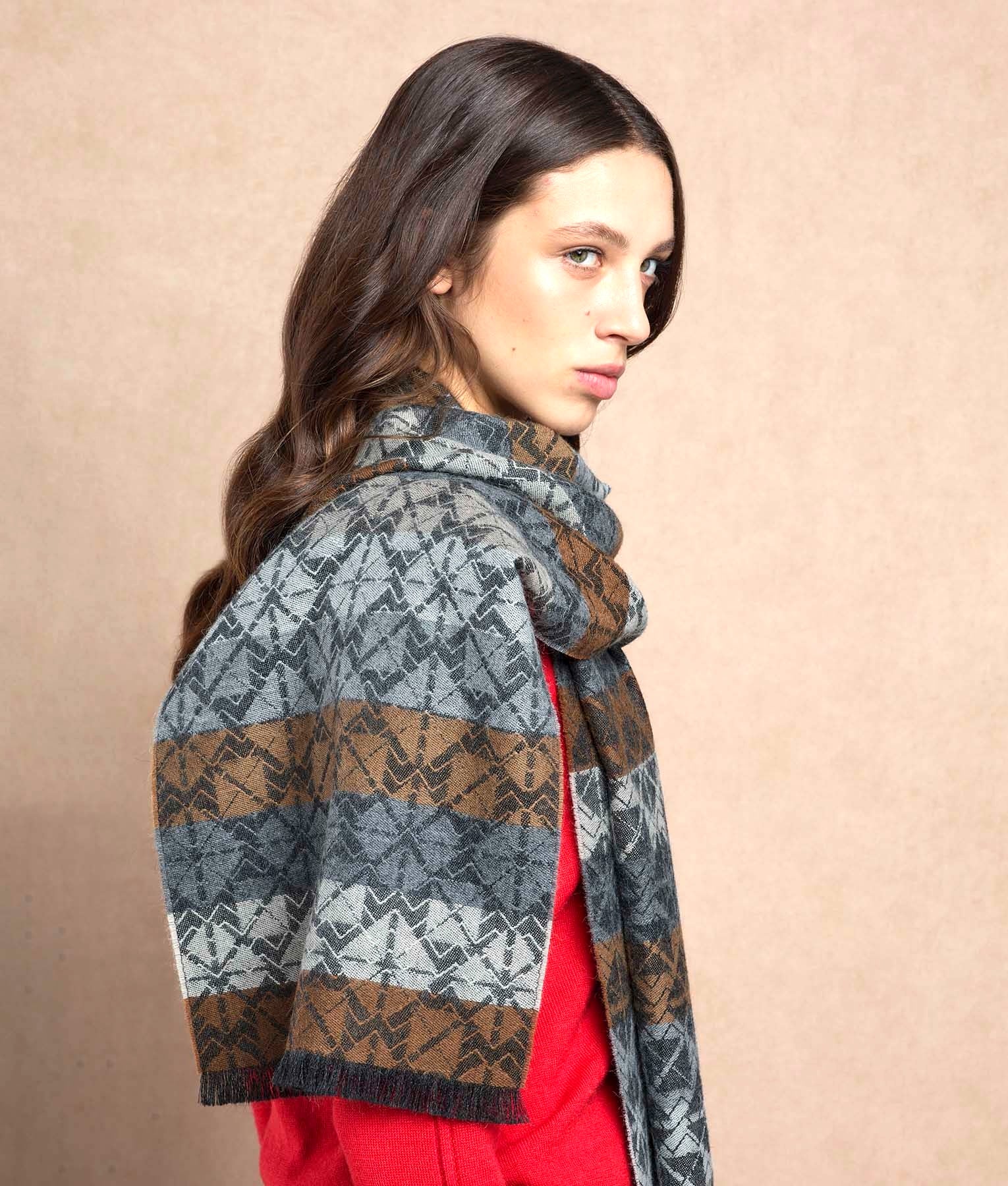 Over The Edge Scarf C002