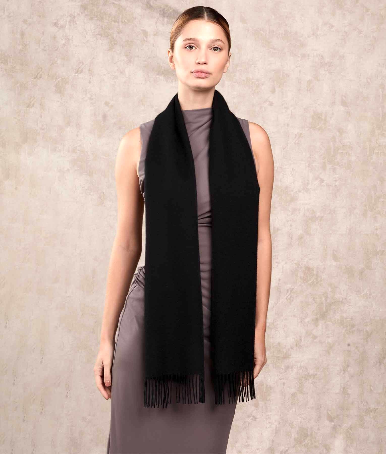 Premium Baby Alpaca Scarf - Black 500 - Unisex