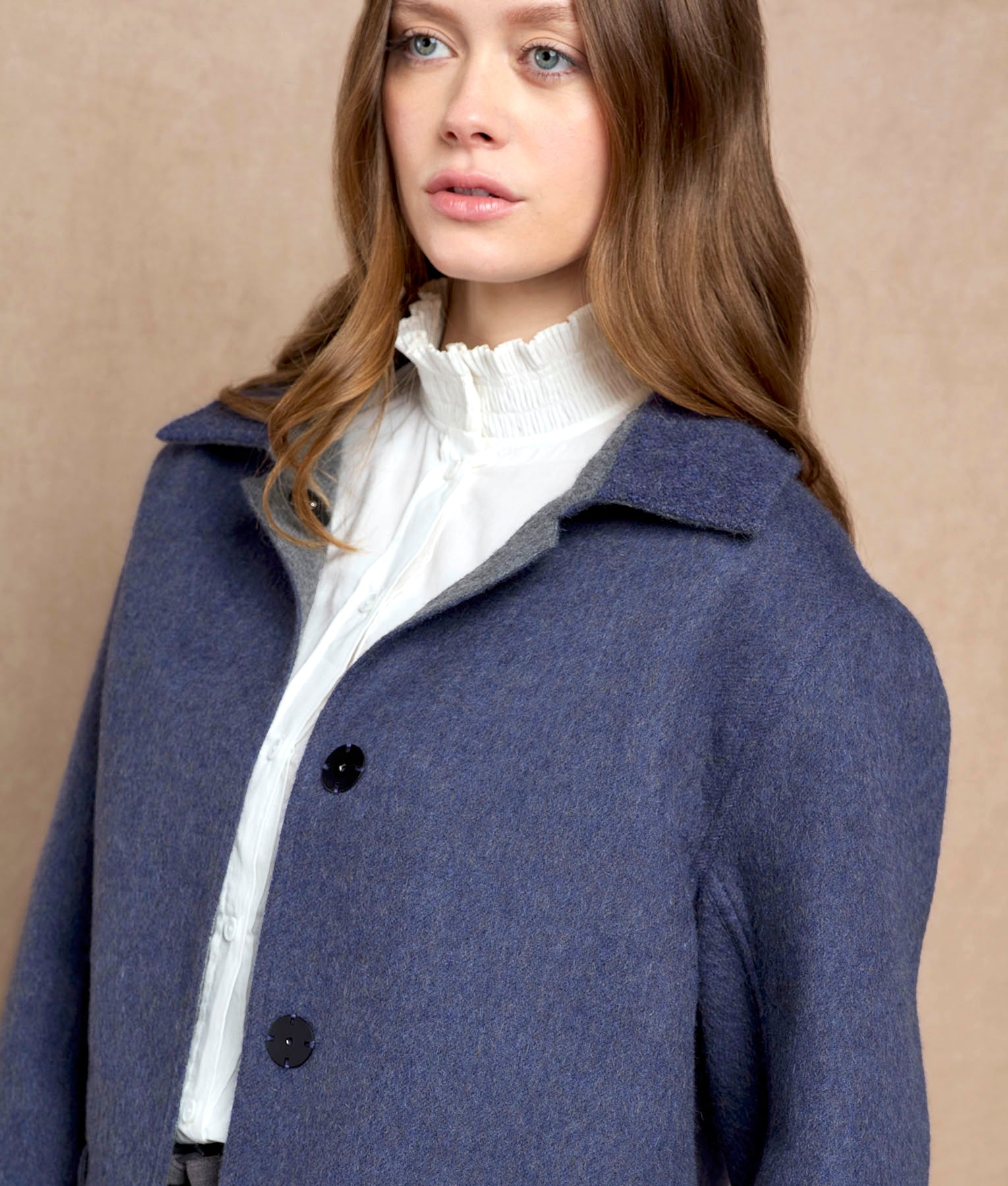 Reversible Women's Short Coat C015