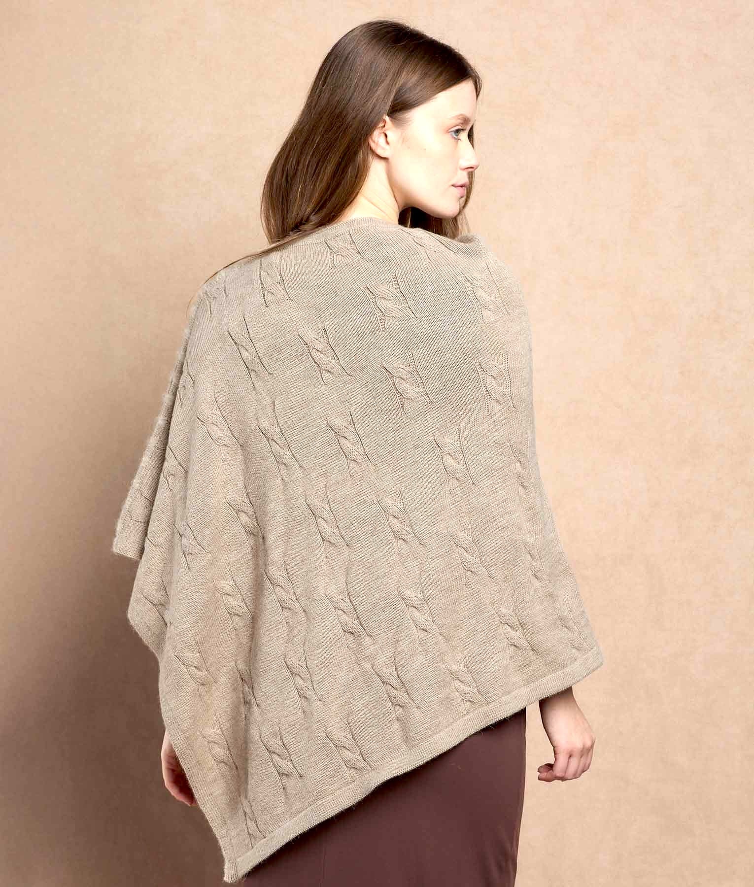 Aventura Poncho C001