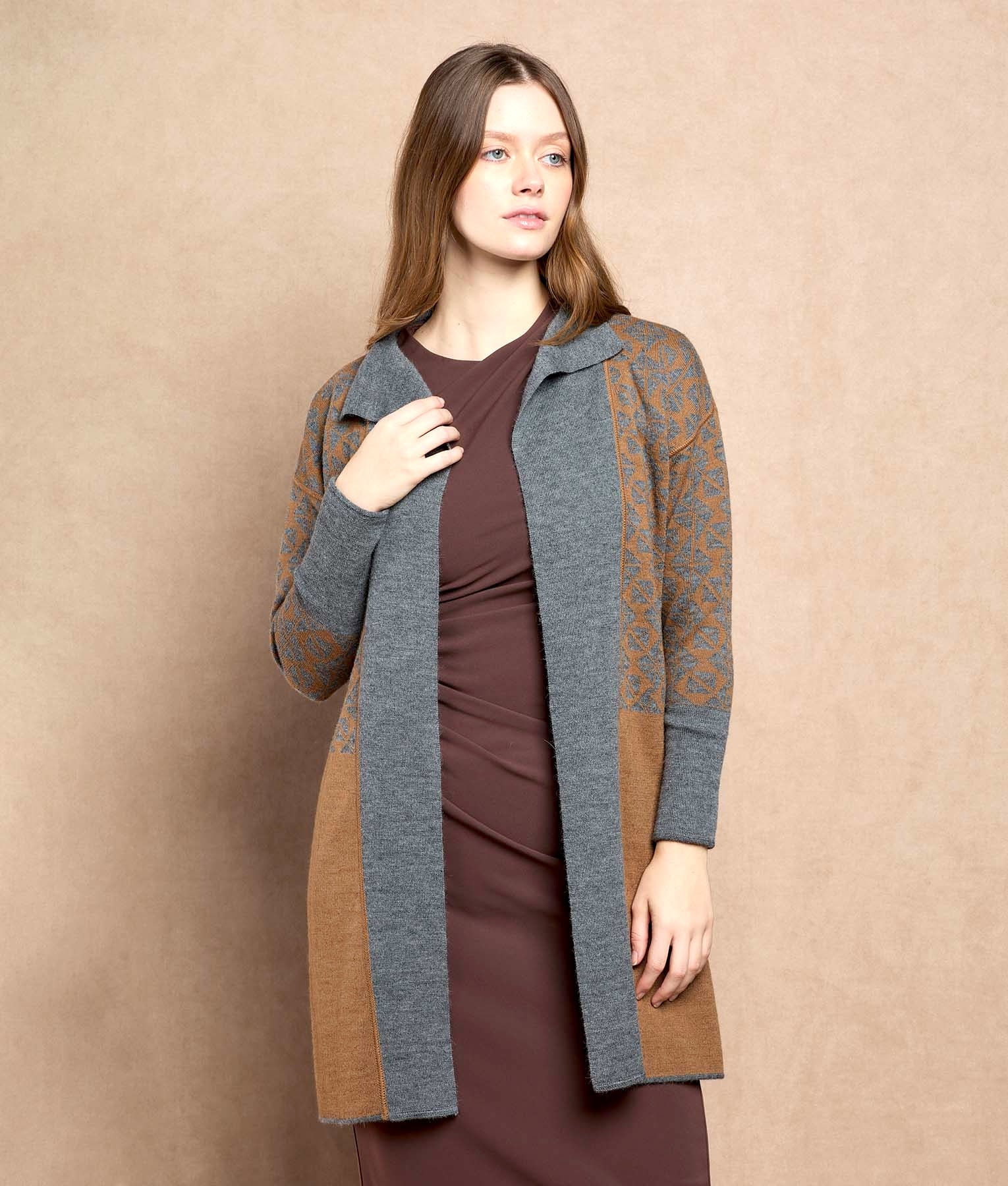 Reversible Long Cardigan C006