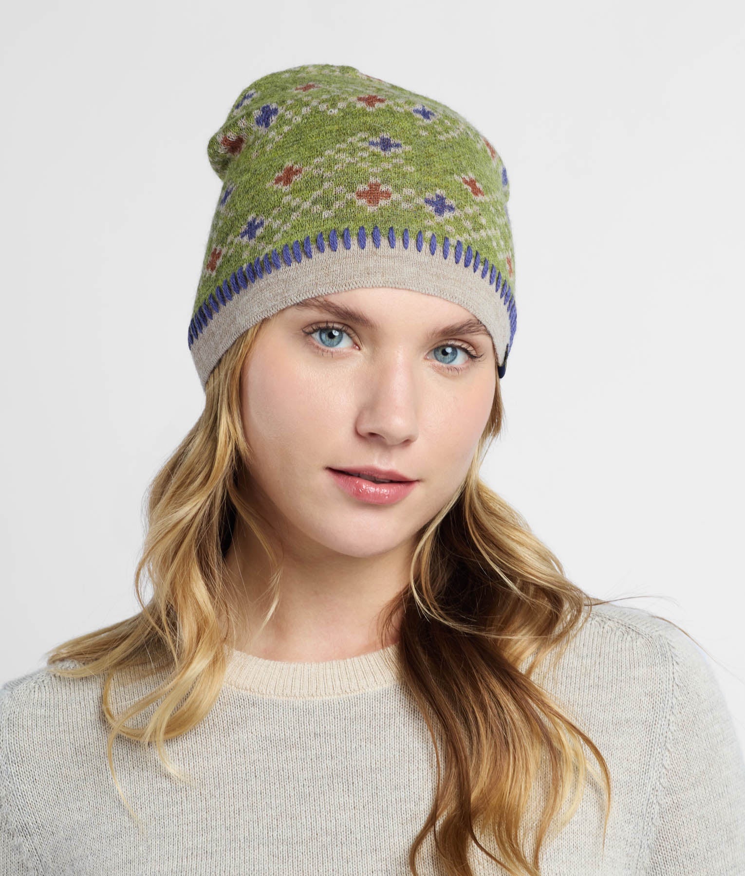 Cross View Jacquard Beanie C003