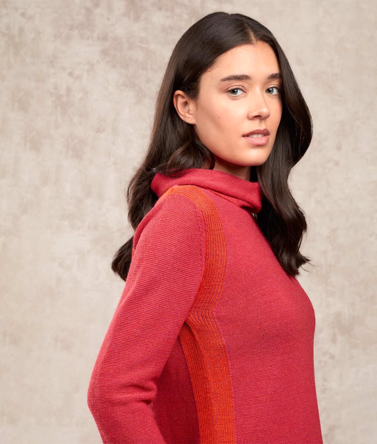 Links Alpaca Jumper - Red C015 - Women's