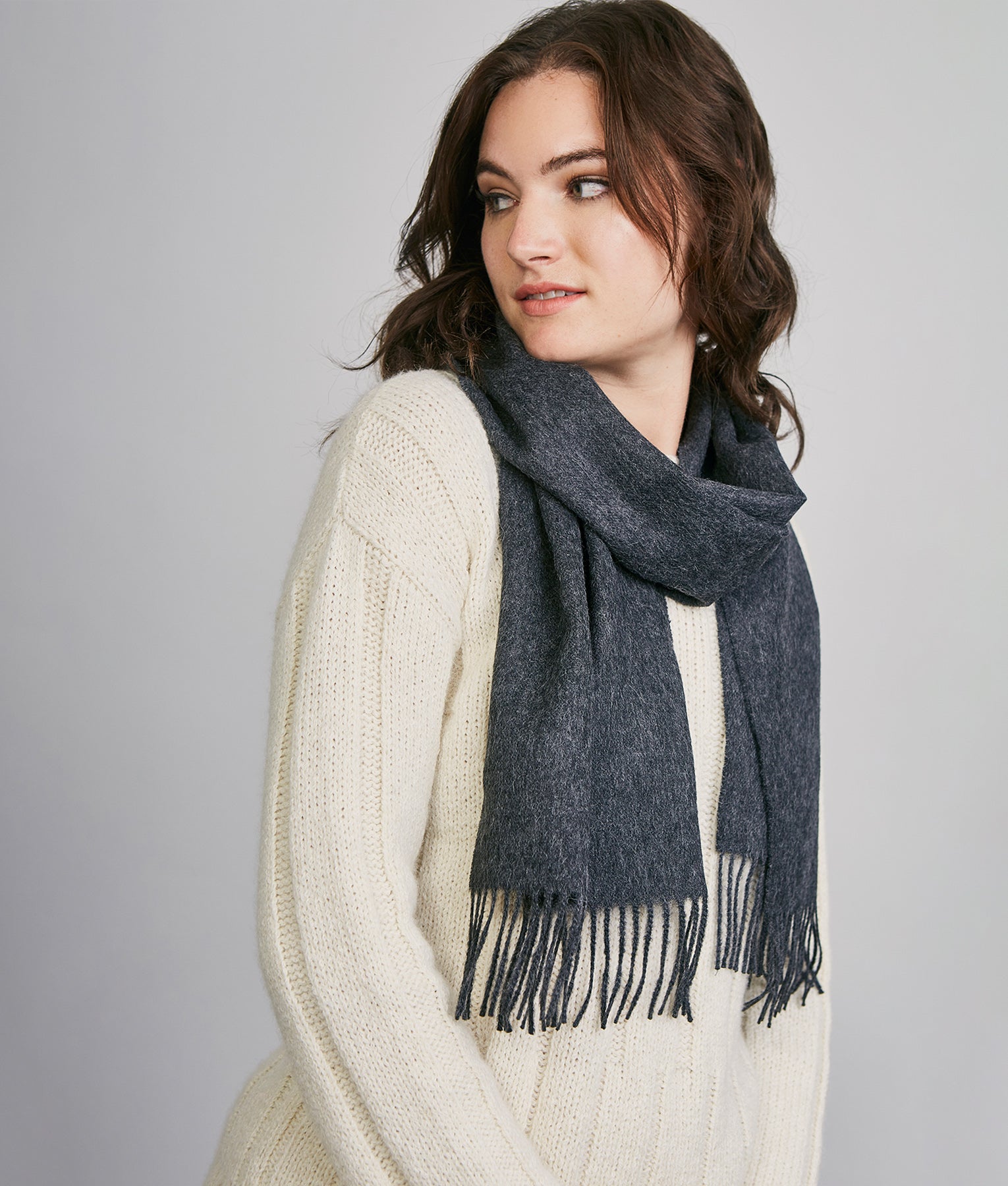 Long brushed scarf charcoal 403