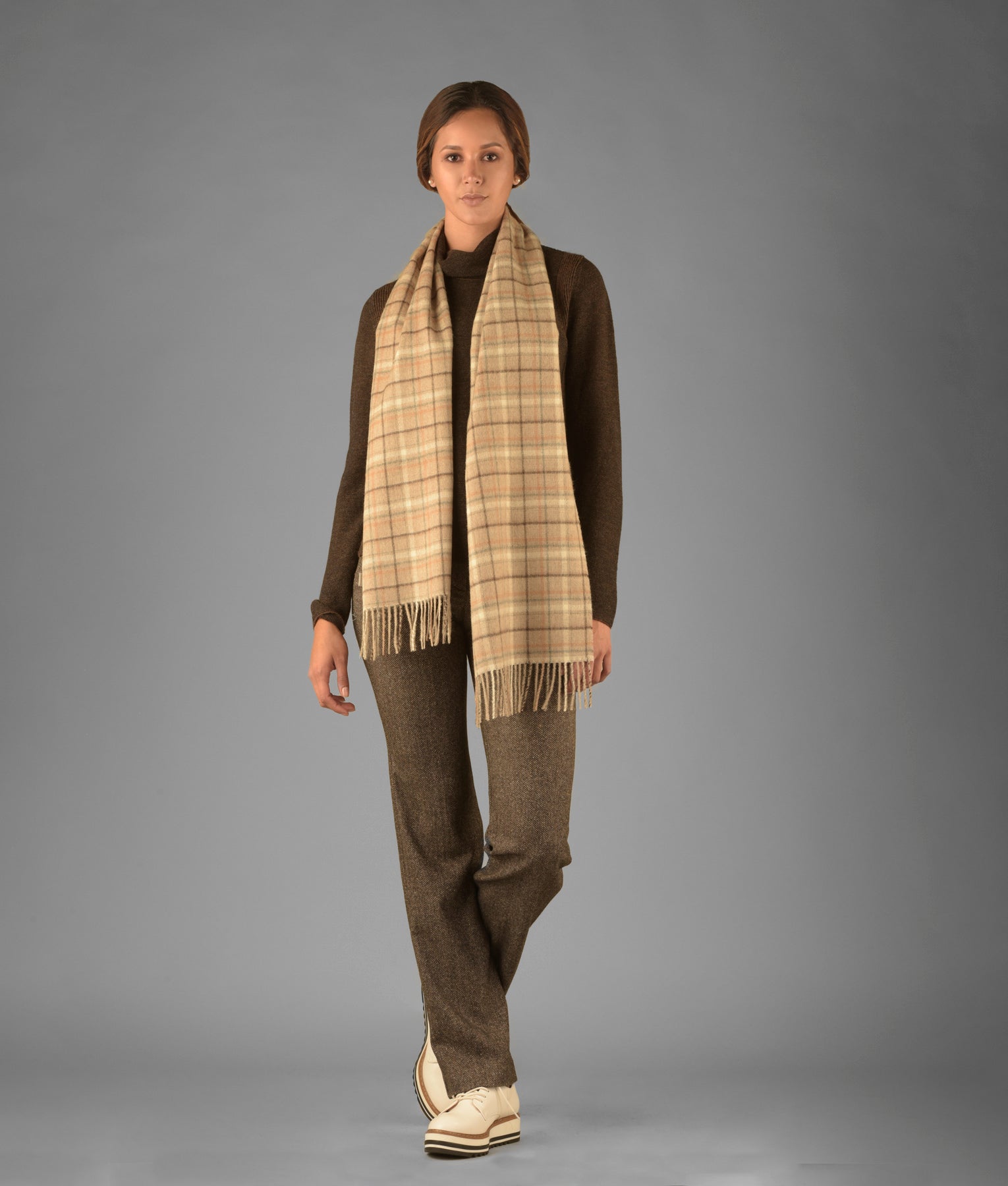 Classic tartan scarf 3 C001