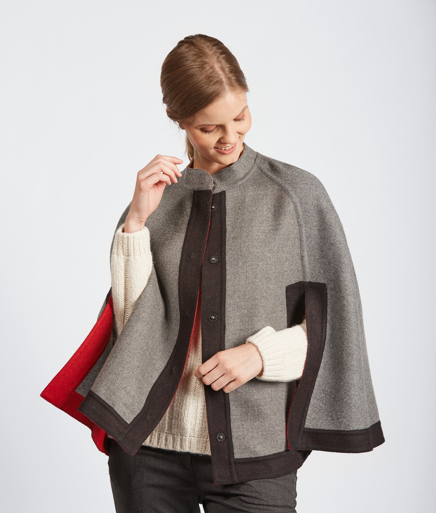 Color Blocked Reversible Cape J15172 C003